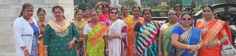 EXCURSION APARAJITA WOMEN